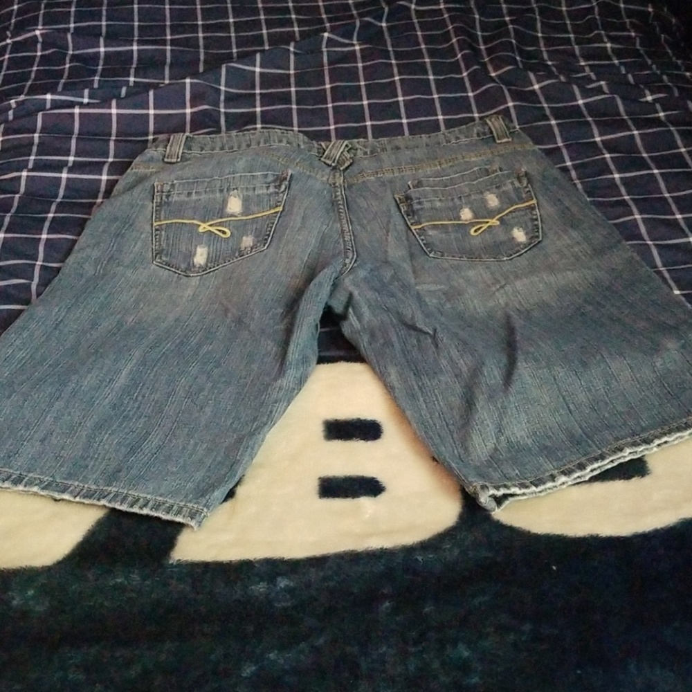 U.S. Polo Ripped Denim Shorts - Picture 2 of 6